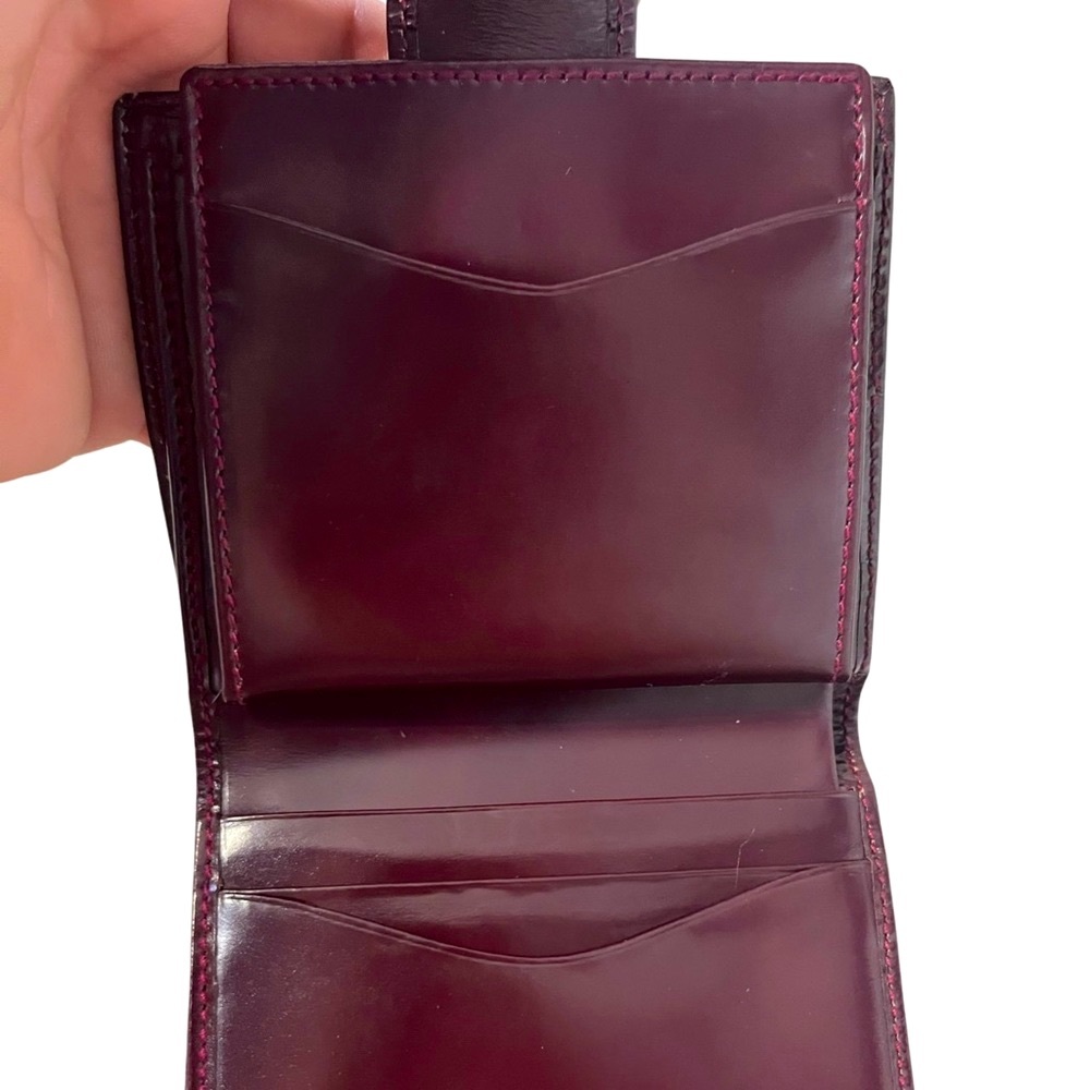 GUCCI RARE Vintage Kiss Lock Wallet in Burgundy Color - Picture 4 of 14